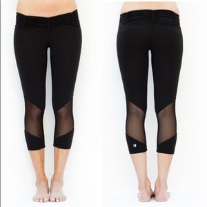 Chill By Will signature ‘Love Crop’ Mesh legging